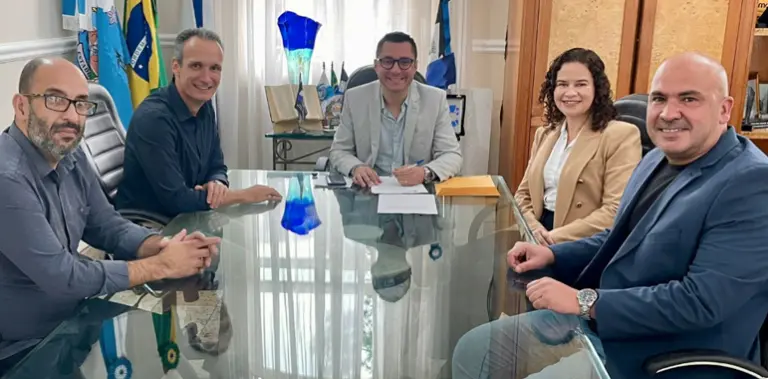 Parceria entre FUNDACE e Prefeitura de Nova Friburgo promove melhorias no contrato de saneamento